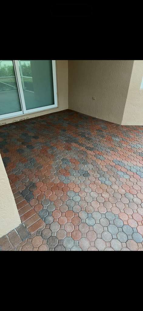 After: sealed lanai pavers